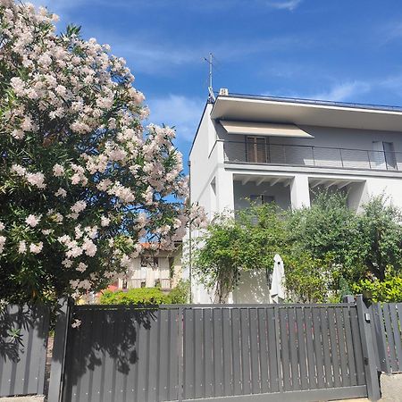 Villa Marianna Garda Lake بسكييرا ديل غاردا المظهر الخارجي الصورة