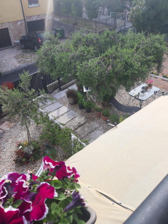 Villa Marianna Garda Lake بسكييرا ديل غاردا المظهر الخارجي الصورة