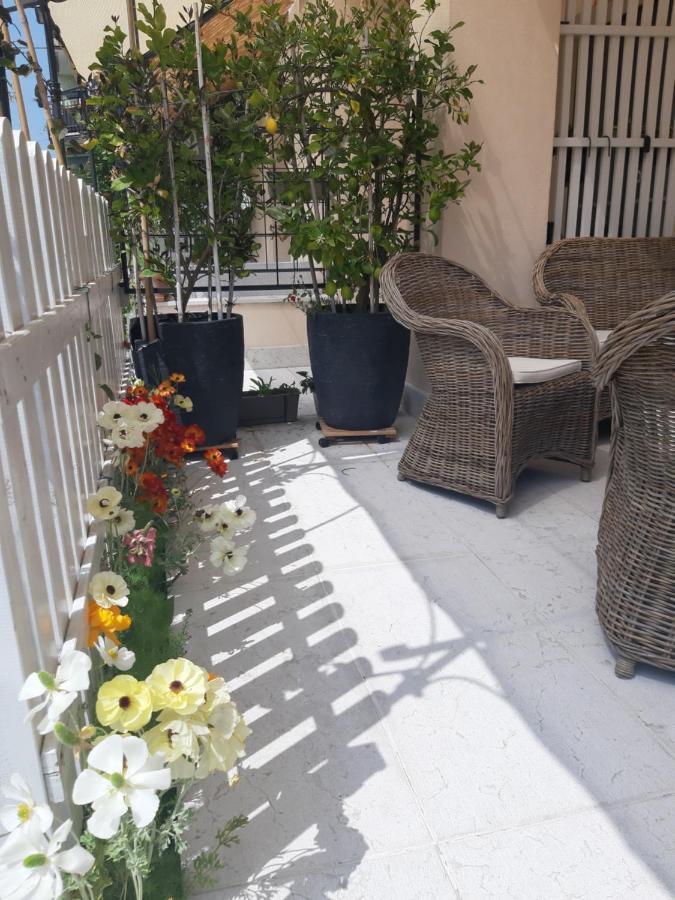 Villa Marianna Garda Lake بسكييرا ديل غاردا المظهر الخارجي الصورة