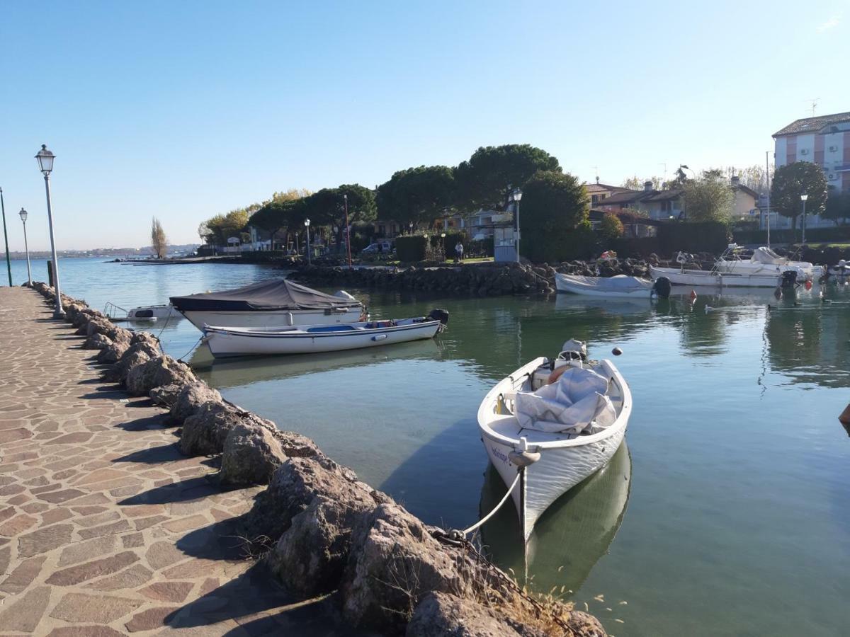 Villa Marianna Garda Lake بسكييرا ديل غاردا المظهر الخارجي الصورة